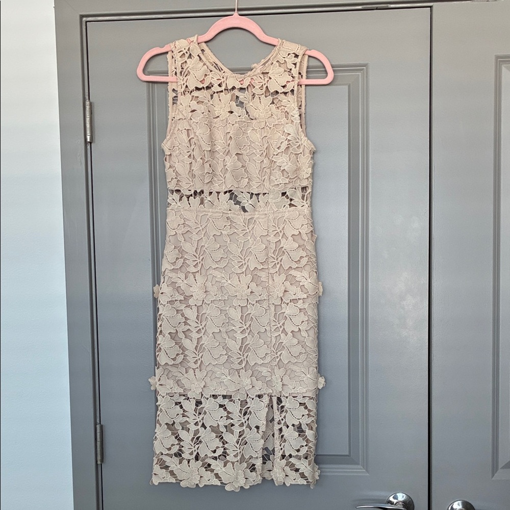 Forever 21 Cream Lace Dress